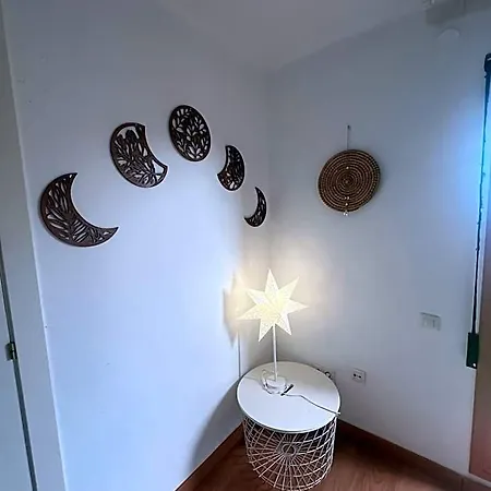 Auberge de jeunesse Private Double In A Shared Penthouse With Patios Alella