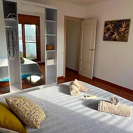 Private Double In A Shared Penthouse With Patios * Alella
