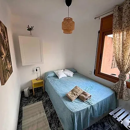 Private Double In A Shared Penthouse With Patios * Alella