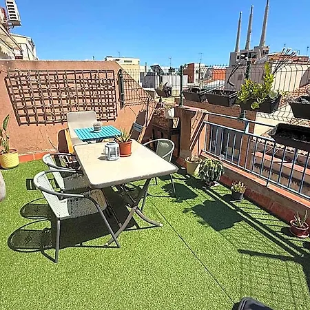 Private Double In A Shared Penthouse With Patios Auberge de jeunesse *